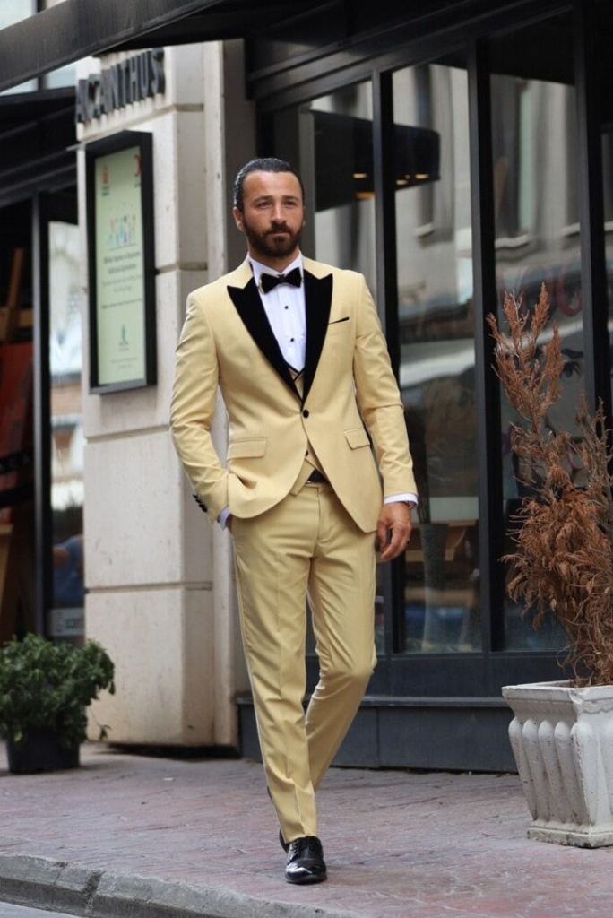 Men's Tuxedo Suit Cream Formal Wear 3 Piece Suit Slim Fit Suit Dinner Suit Elegant Clothing Bespoke Tailoring